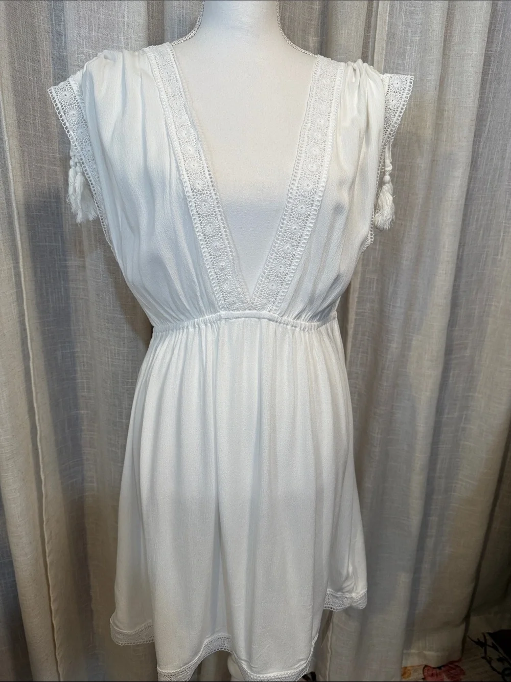 NWT Cupshe White Crochet Lace Tassel Swim Cover Up Dress Size M
